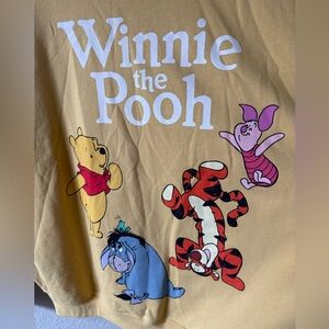Disney Winnie the Pooh Sweatshirt Yellow Junior 3X Womens 2X Excellent Condition